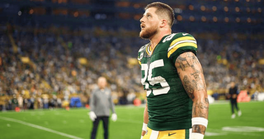 Tucker Kraft Booed at Lambeau Field