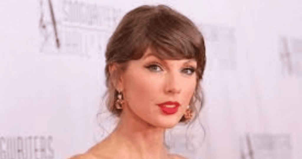 Taylor Swift Debuts New Curly Hairstyle After Haircut
