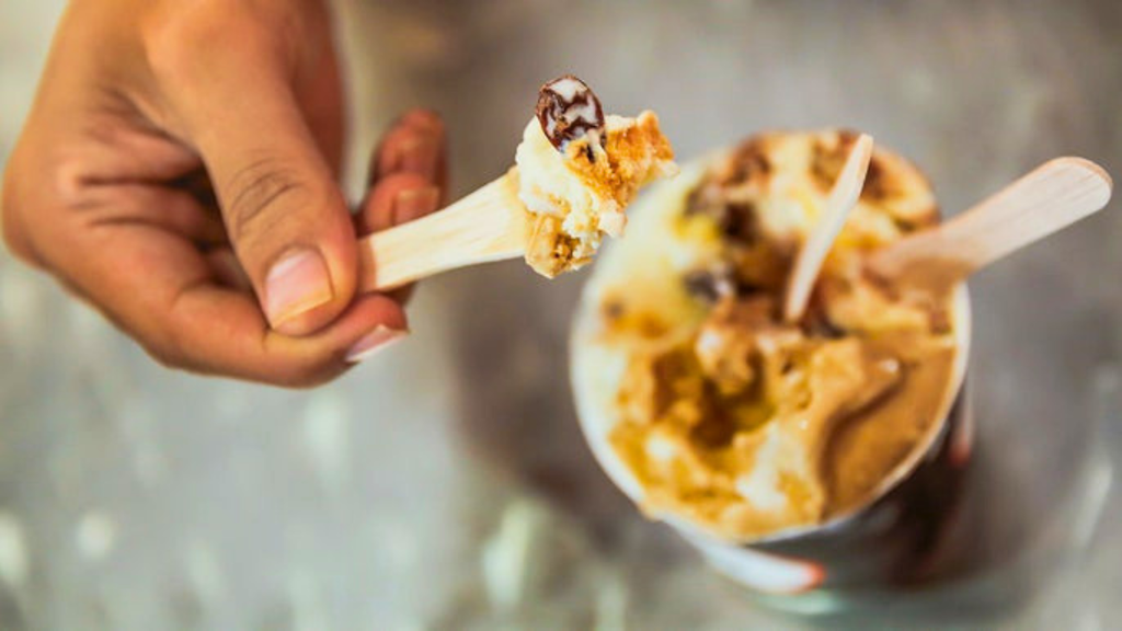 5 Forgotten ’70s Ice Cream Flavors Fans Still Crave