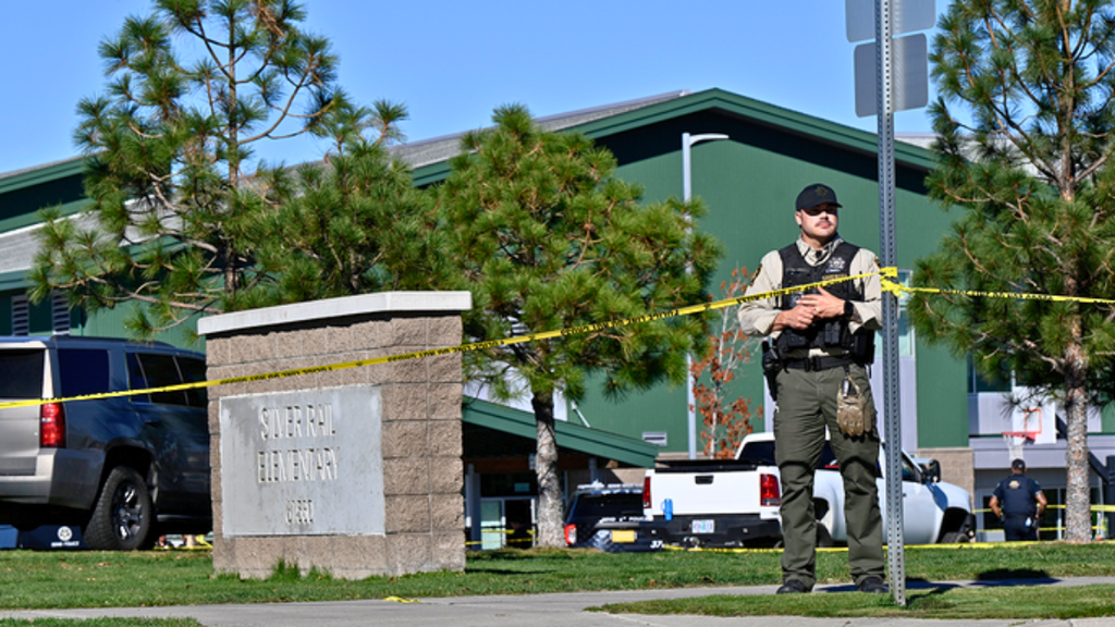 Hero Dad Stops Oregon School Shooter, 4 Killed